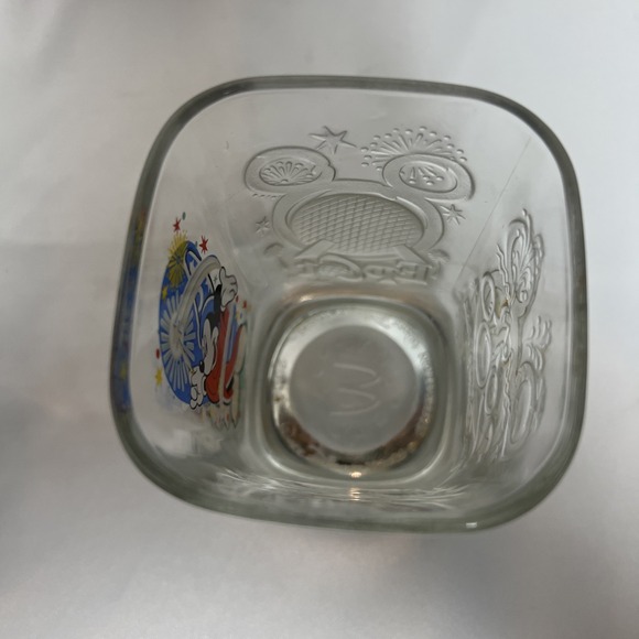 2000 Walt Disney World Celebration McDonald's & Disney Epcot 14 fl oz Glass Mug - Picture 5 of 6